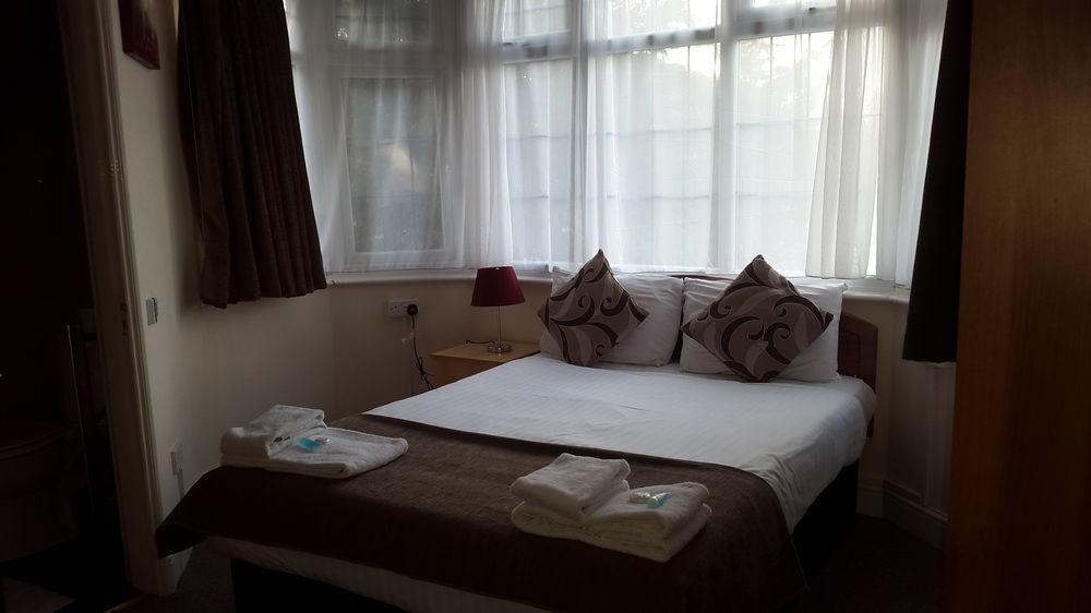Twickenham Guest House Bagian luar foto