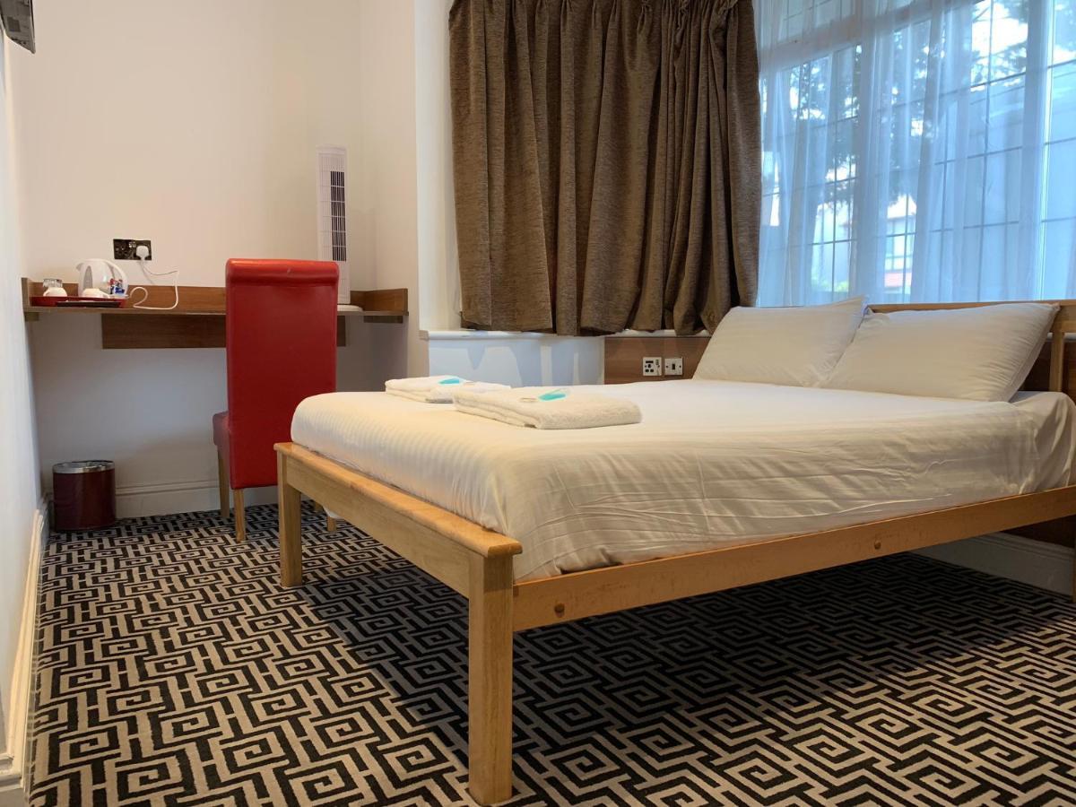 Twickenham Guest House Bagian luar foto